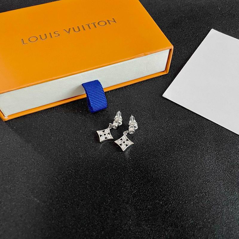 LV Earring 07yxh14 (1)