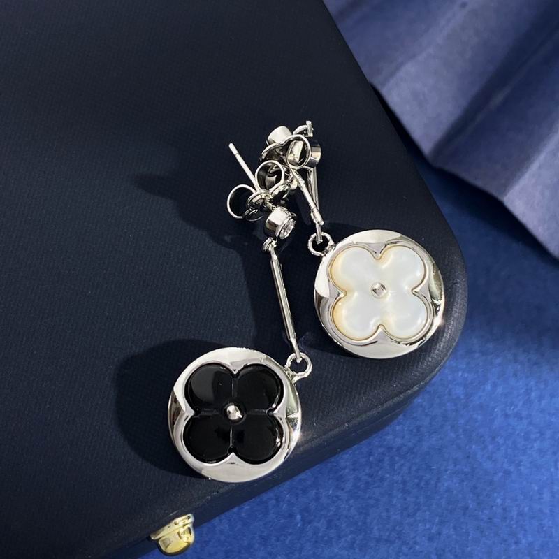 LV Earring 07yxh19 (4)