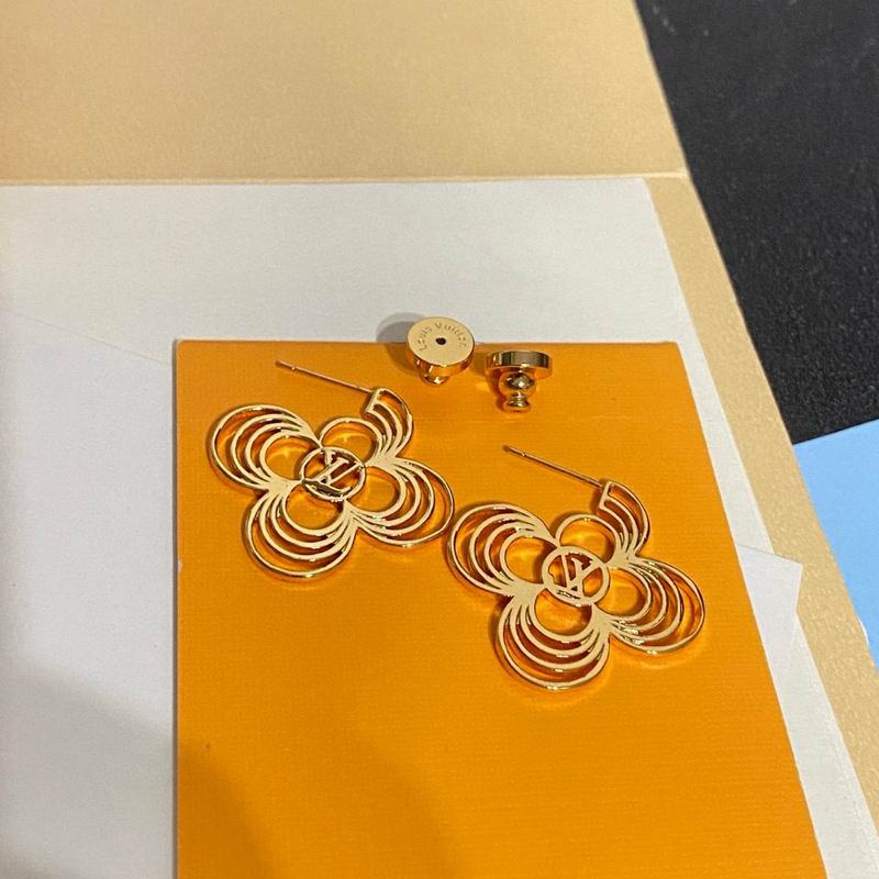 LV Earring 07yxh24 (5)