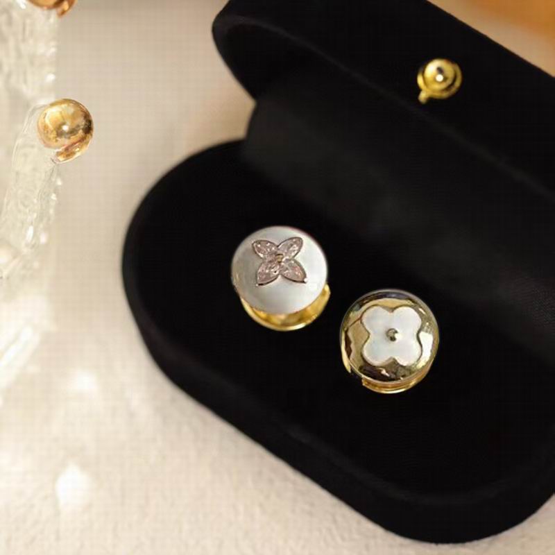 LV Earring 07yxh30 (1)