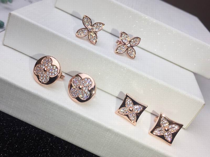 LV Earring 07yxq07 (4)