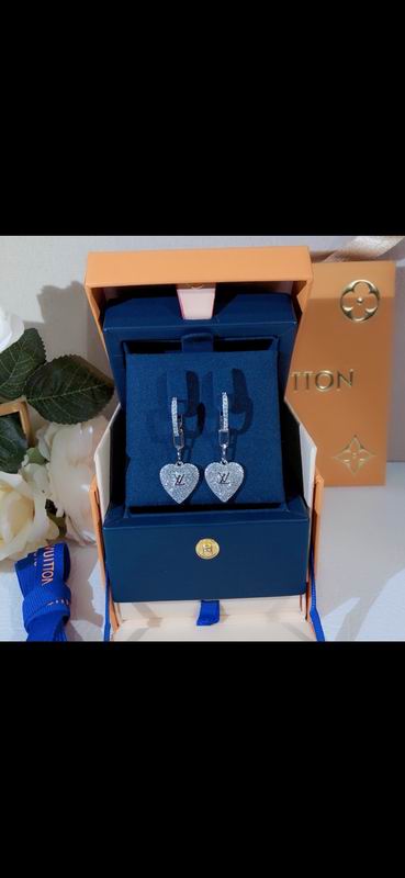 LV Earring 07yxq21 (8)