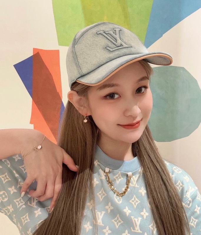 LV Earring 07yxq24 (7)