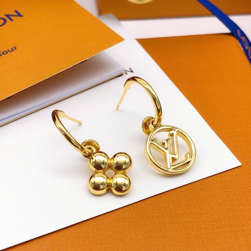 LV Earring 07yxq32 (5)