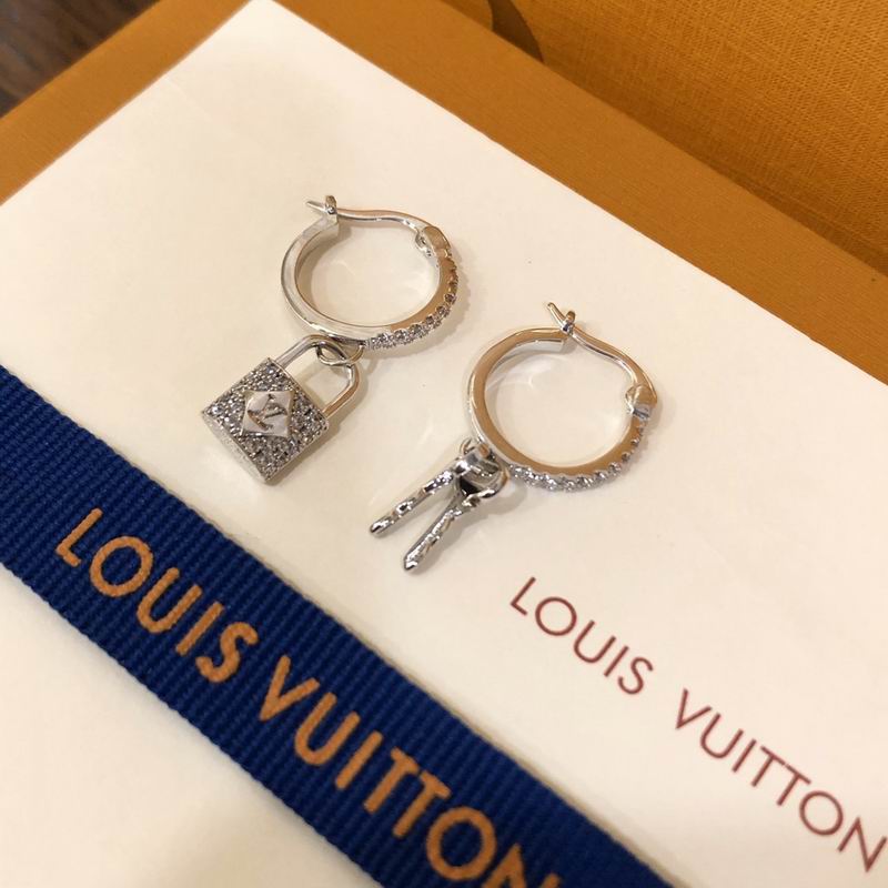 LV Earring 07yxq36 (4)