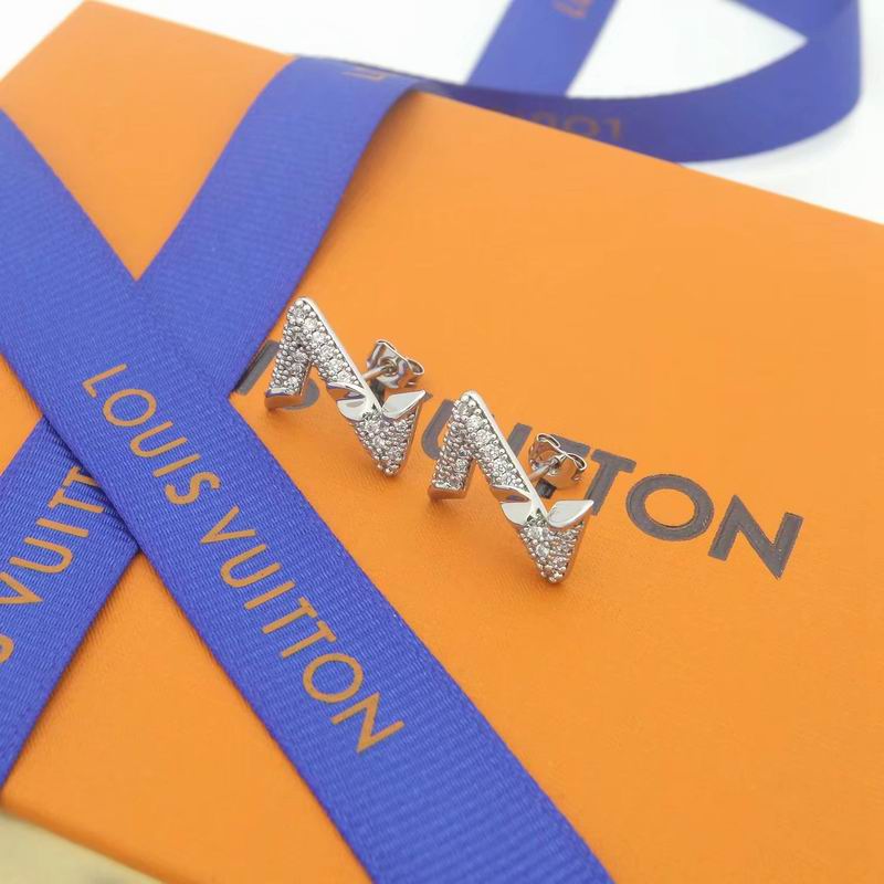 LV Earring 07yxq41 (5)