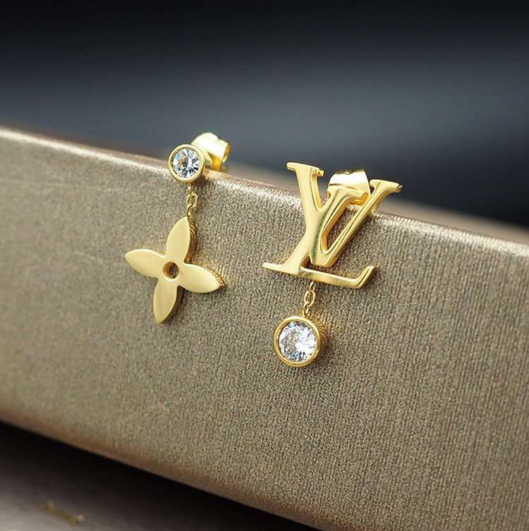 LV Earring 07yxq42 (4)