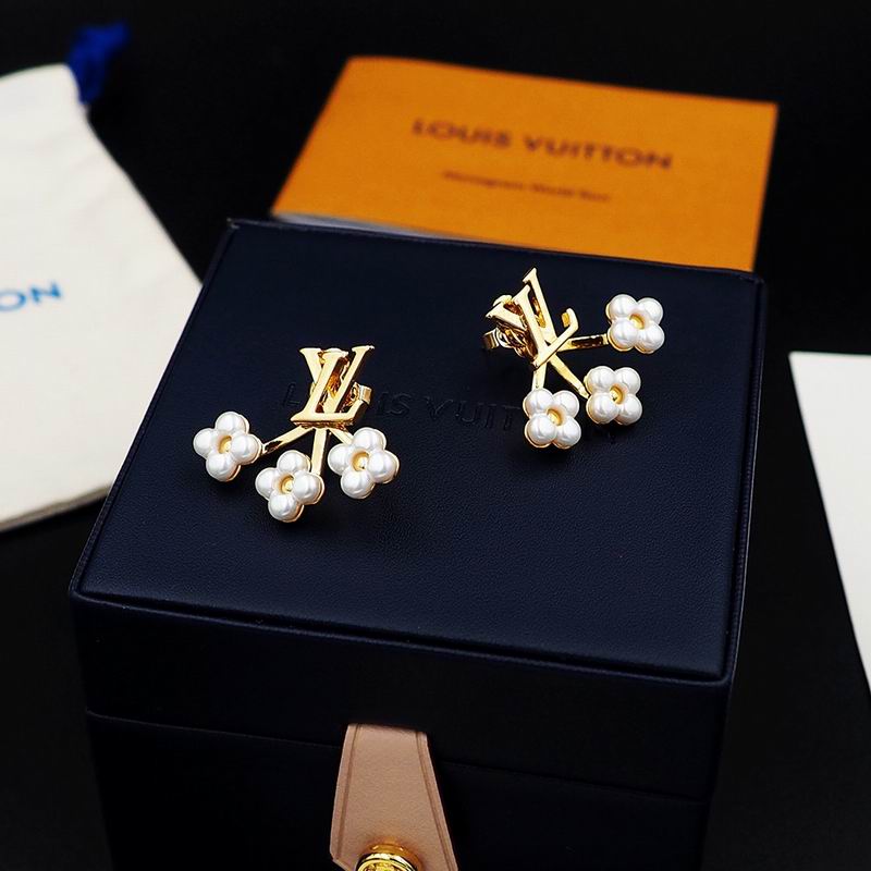 LV Earring 07yxq48 (4)