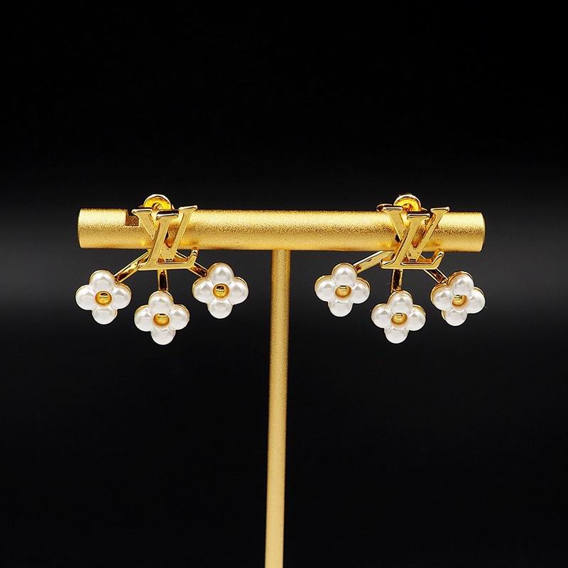 LV Earring 07yxq48 (6)