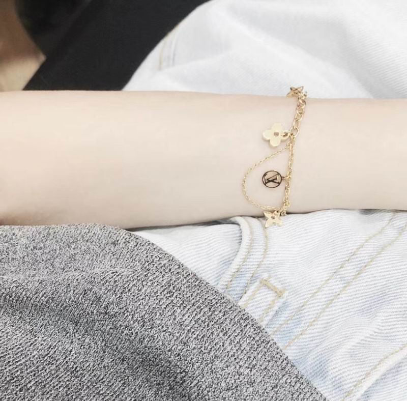 LV Bracelet 08yxq07 (6)