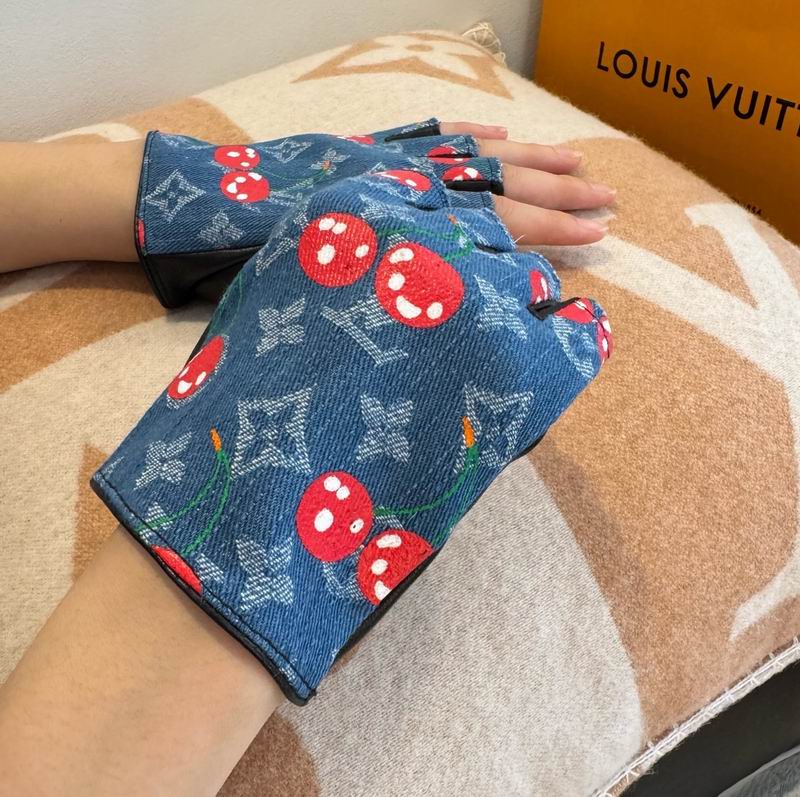 LV Gloves M L 35 (11)