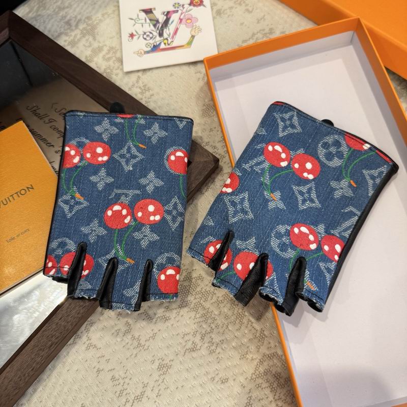 LV Gloves M L 35 (14)