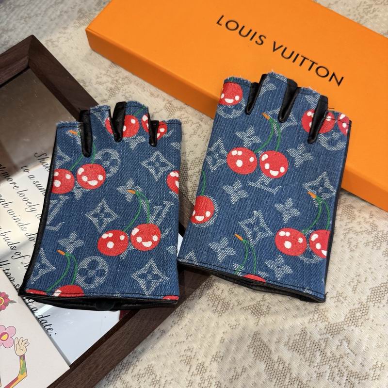 LV Gloves M L 35 (15)