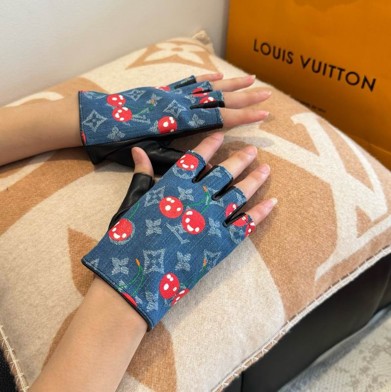 LV Gloves M L 35 (19)