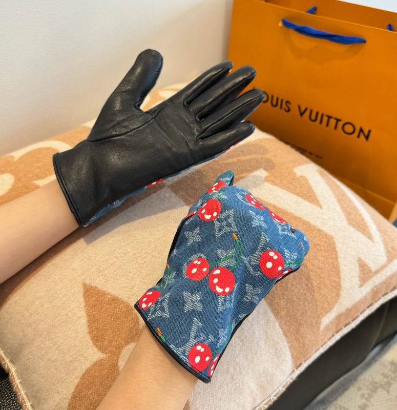 LV Gloves M L 35 (25)