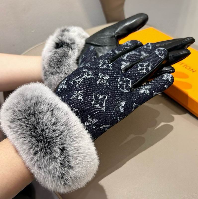LV Gloves M L 49 (9)