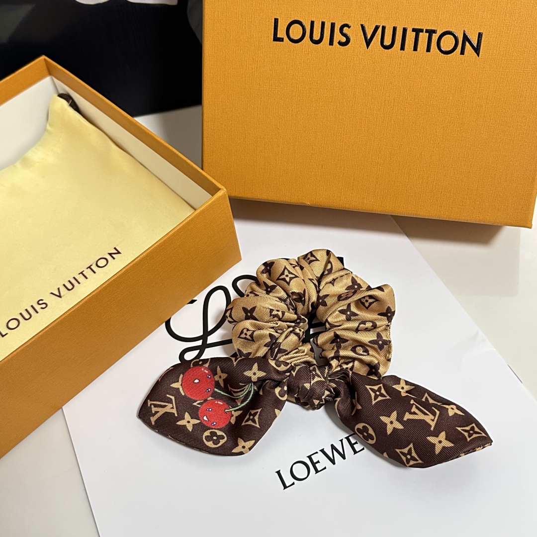 LV Hairband (13)