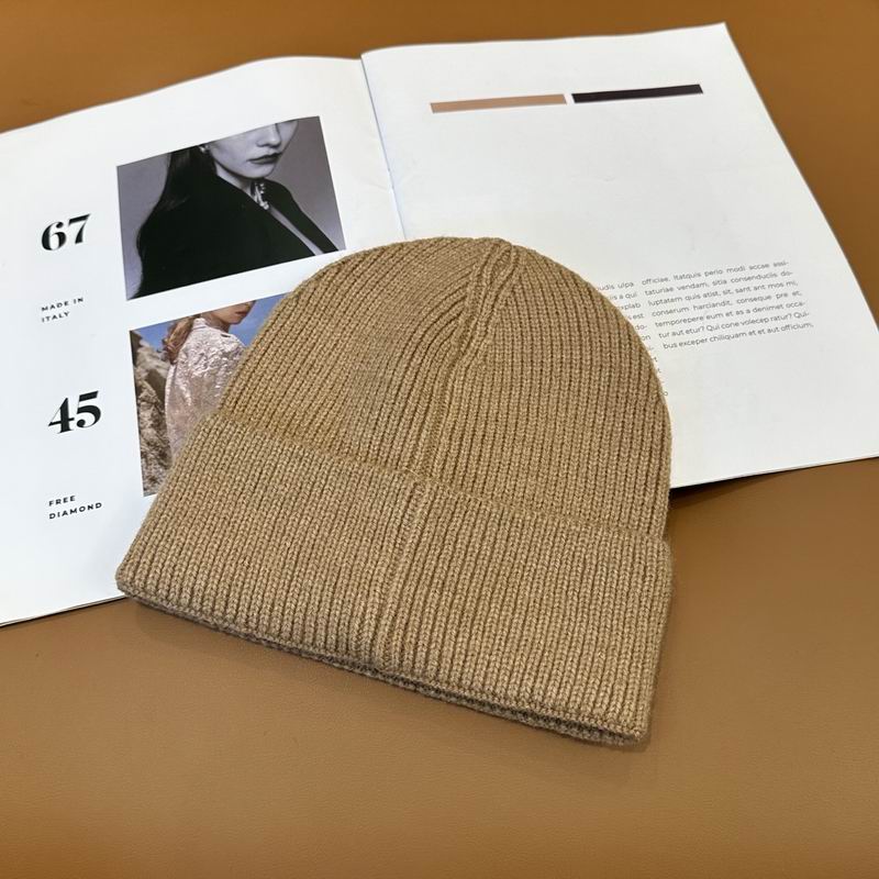 LV Hat dx (1040)