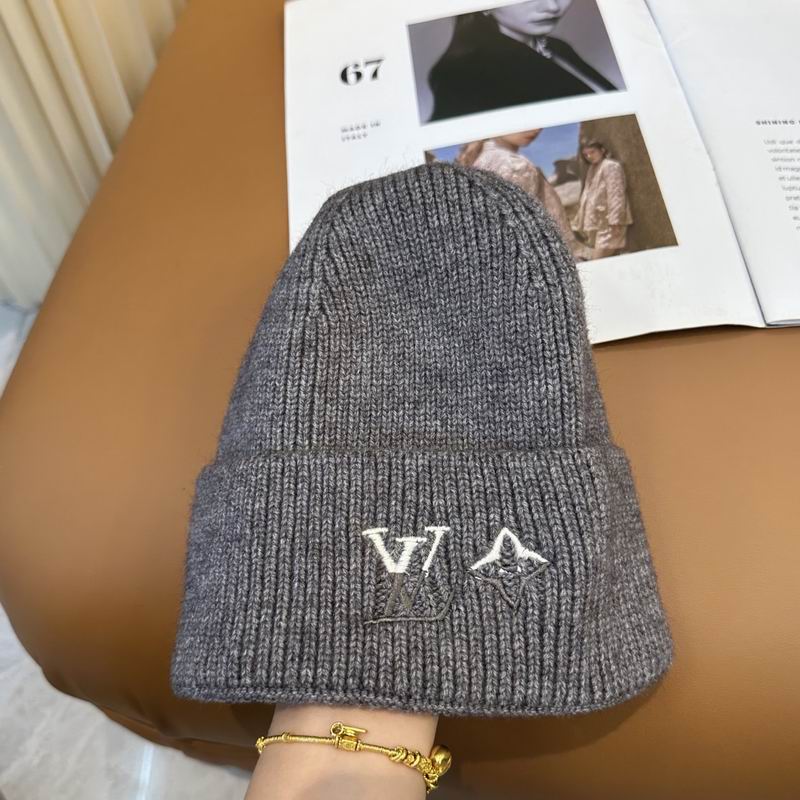 LV Hat dx (1059)