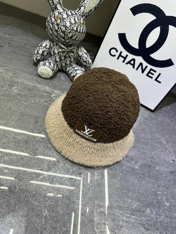 LV Hat dx (302)