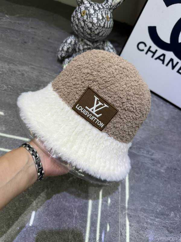 LV Hat dx (305)