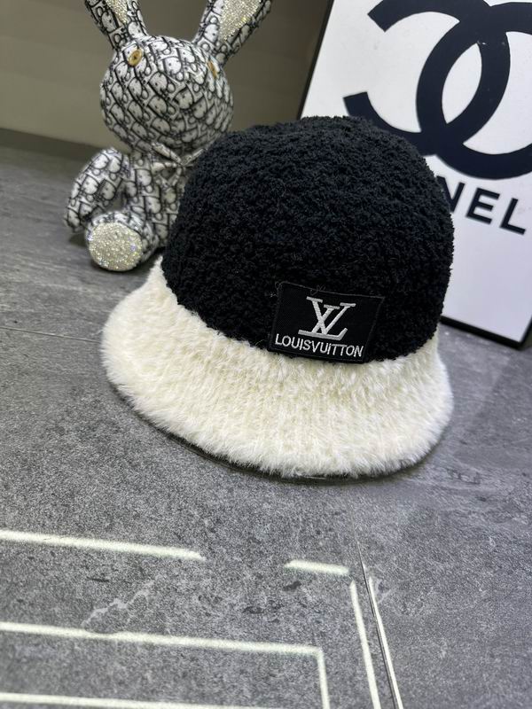 LV Hat dx (312)