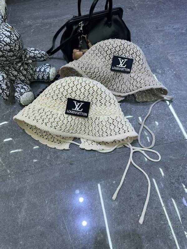 LV Hat dx (430)