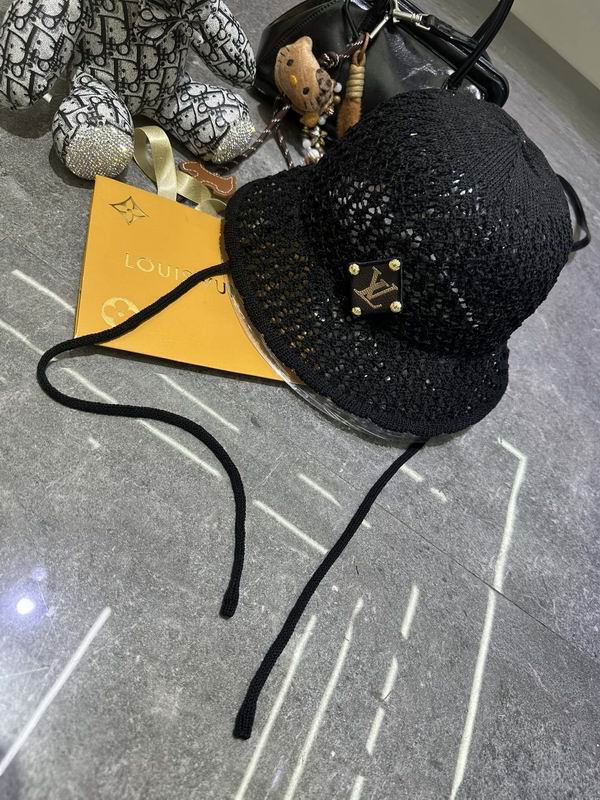 LV Hat dx (451)