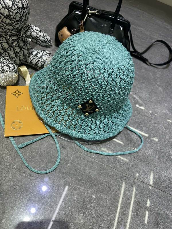 LV Hat dx (453)