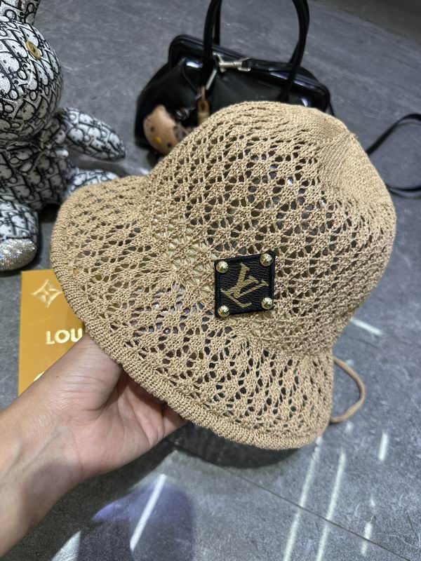 LV Hat dx (457)