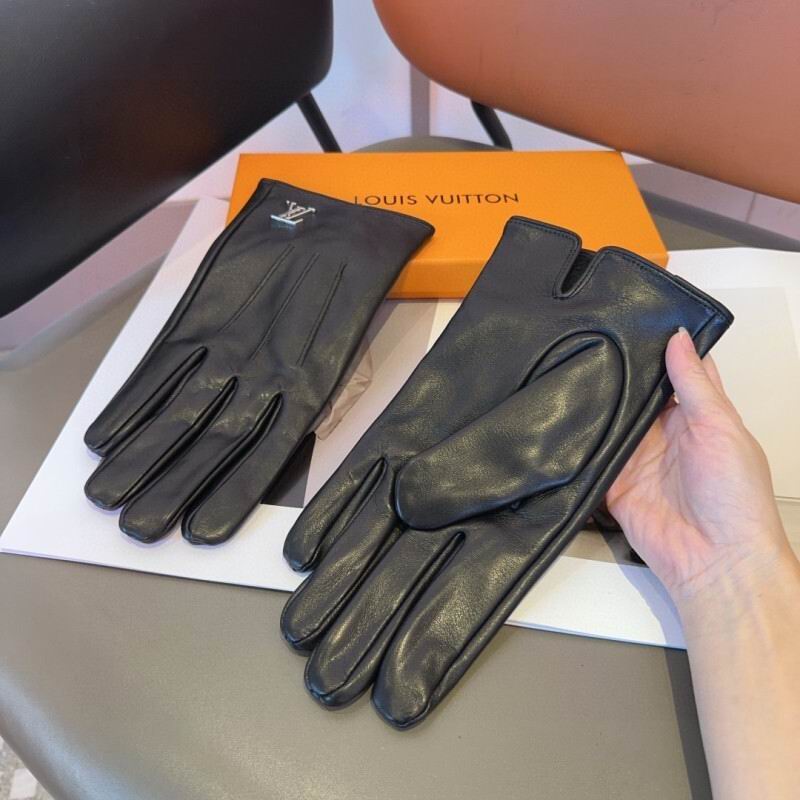 LV Man Gloves hm (92)