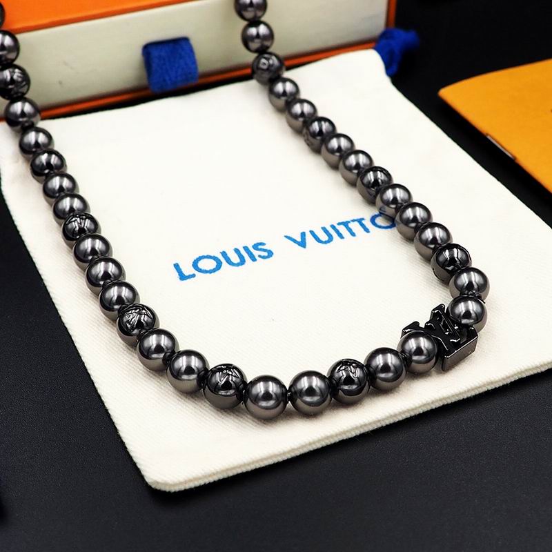 LV Necklace 07yxq14 (6)