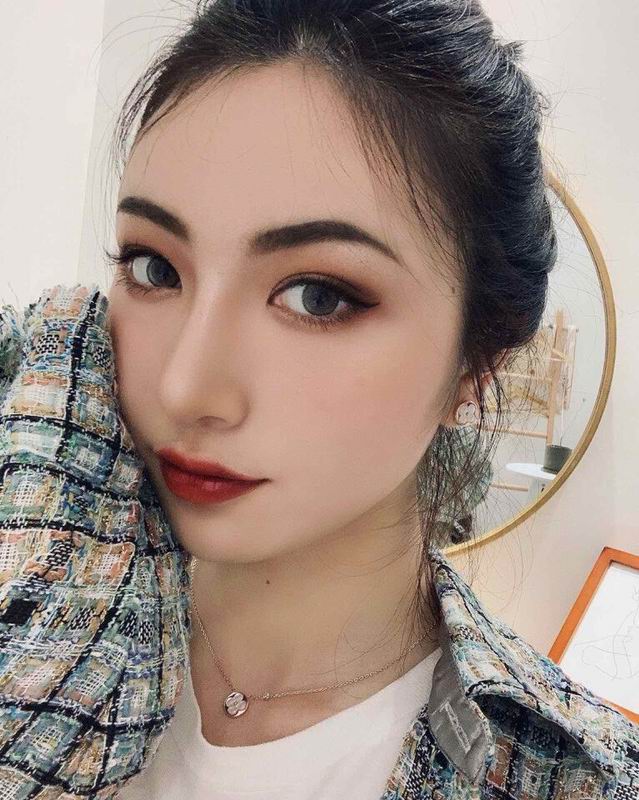 LV Necklace 08yxq02 (7)