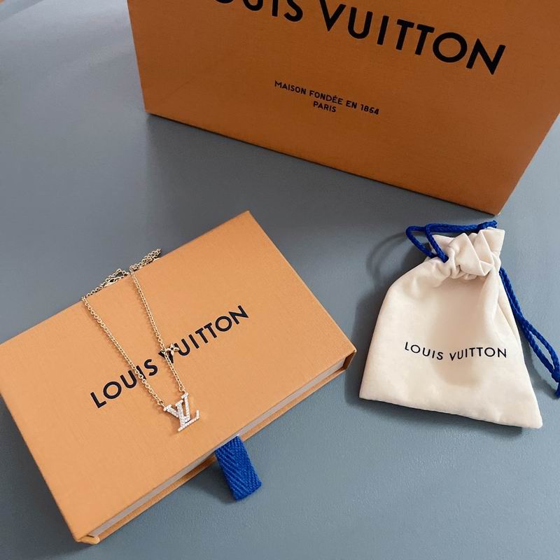 LV Necklace 08yxq06 (2)