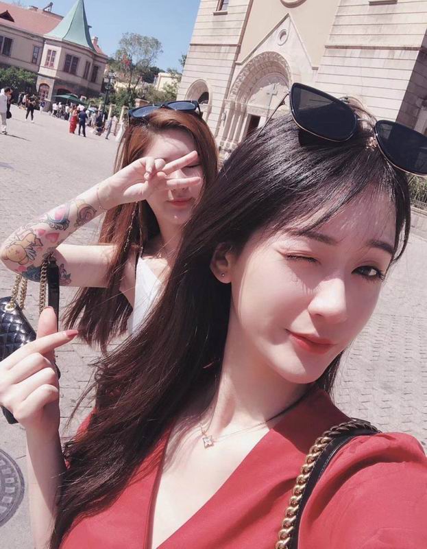 LV Necklace 08yxq07 (7)