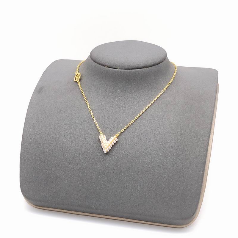 LV Necklace 08yxq08 (8)