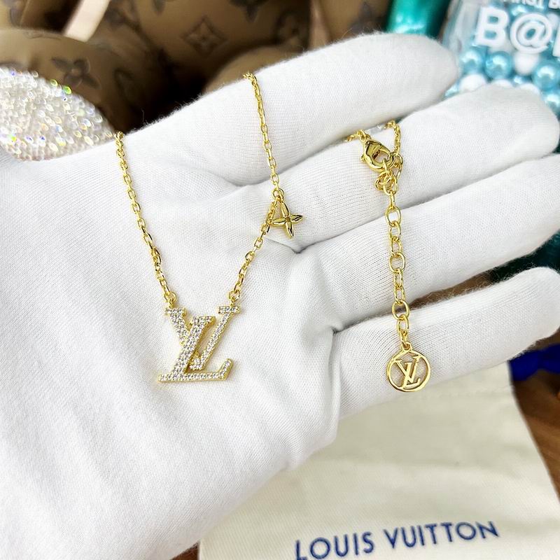 LV Necklace 08yxq11 (5)