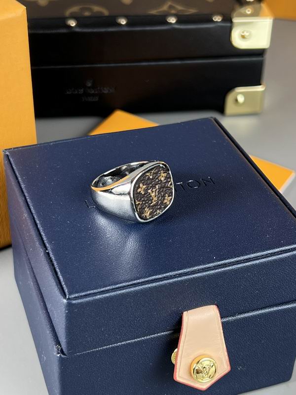 LV Ring 07yxq03 (4)