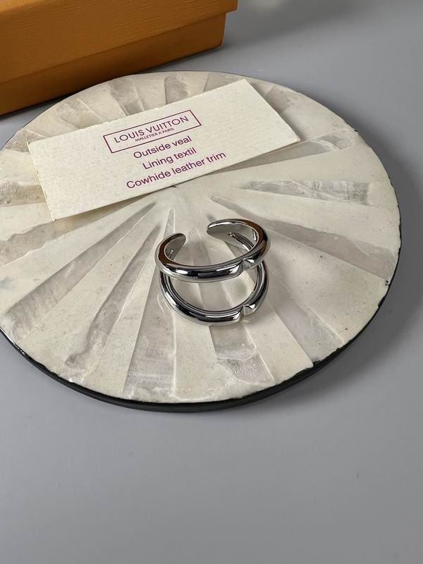 LV Ring 07yxq04 (2)