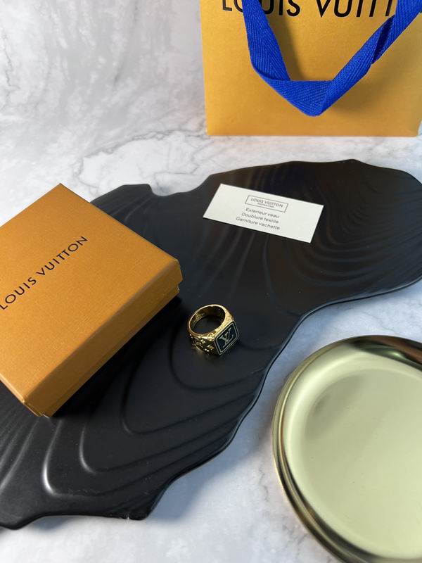 LV Ring 07yxq11 (4)