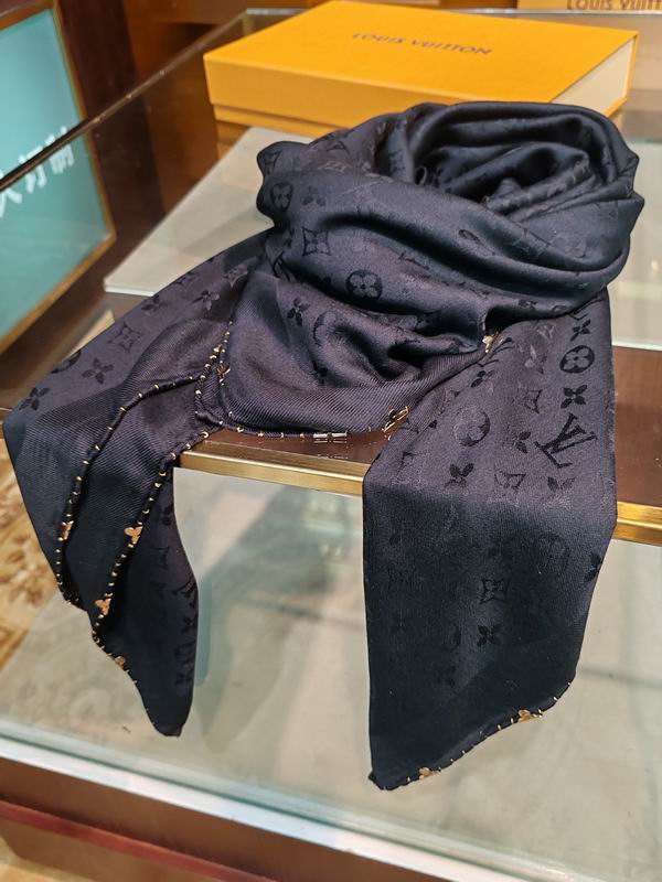 LV Scarf 140X140cm 60%真丝 40%羊毛 E28 (7)