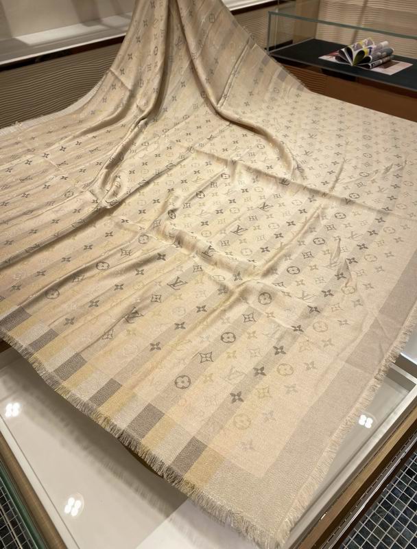 LV Scarf E45 (8)