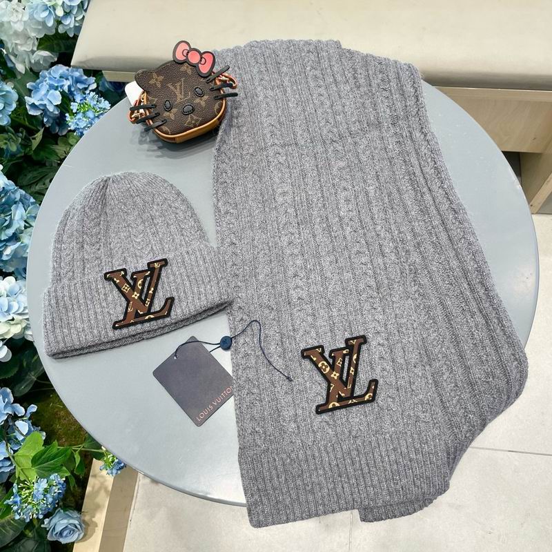 LV Scarf hat (242)