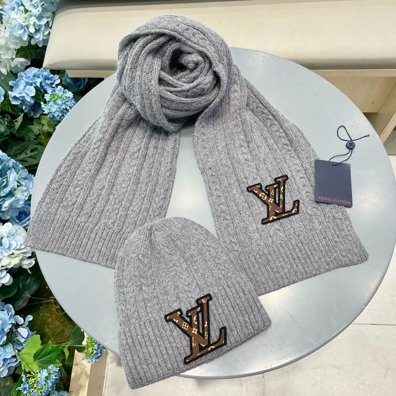 LV Scarf hat (244)