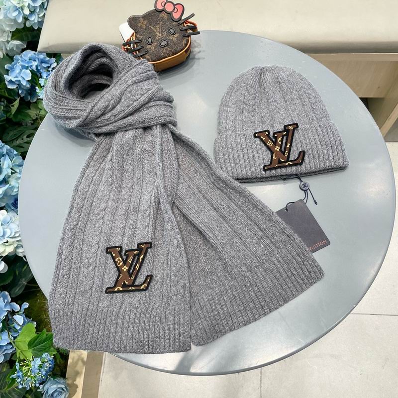 LV Scarf hat (245)