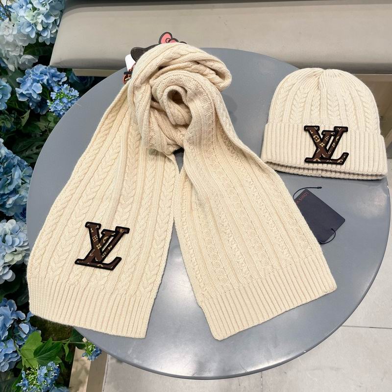 LV Scarf hat (253)