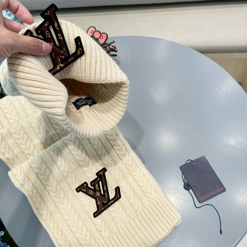LV Scarf hat (256)