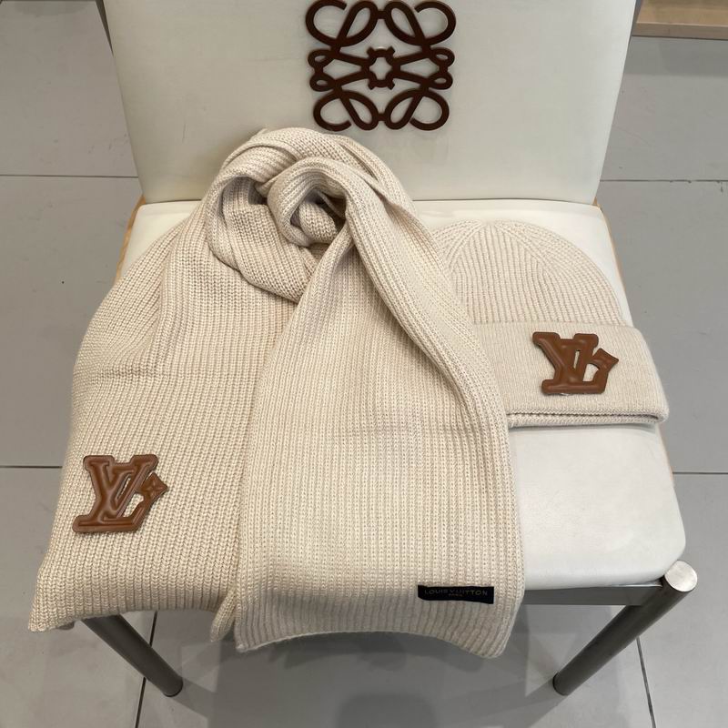 LV Scarf hat (347)