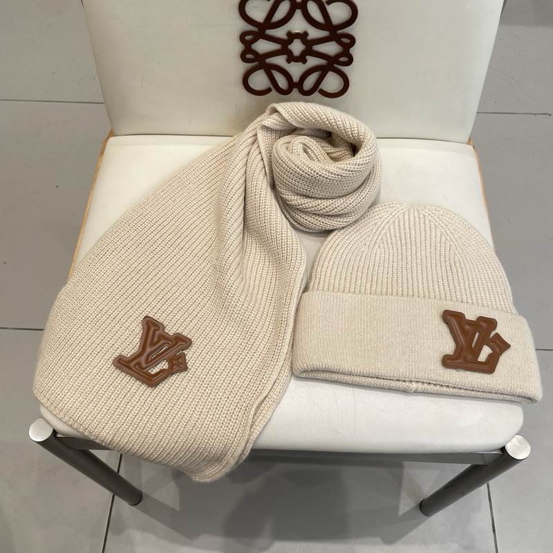 LV Scarf hat (350)