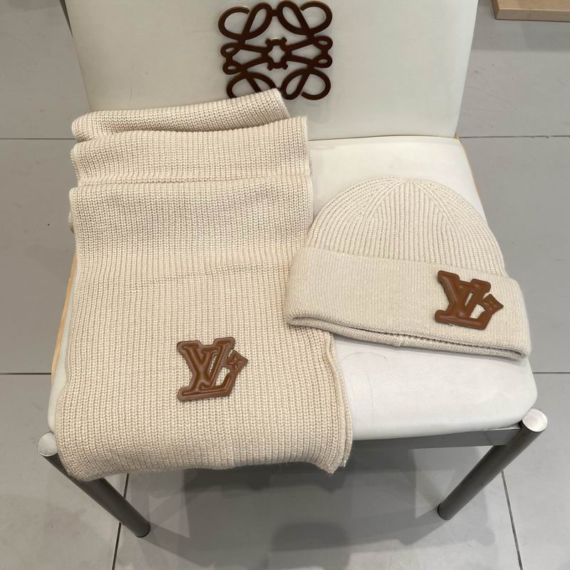 LV Scarf hat (351)